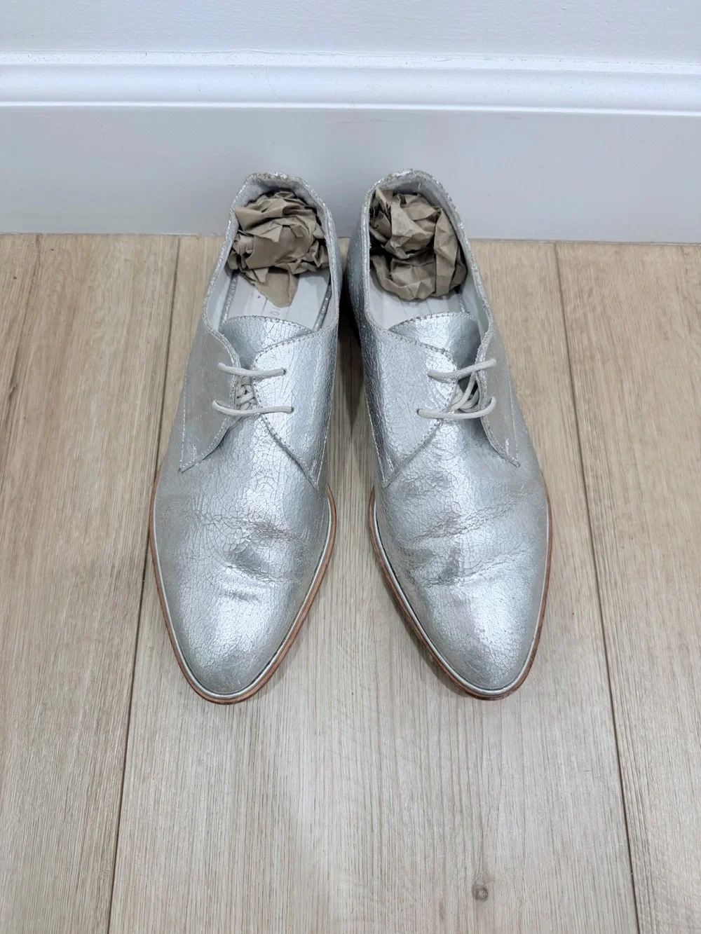 Veronique Branquinho Silver Lace-Up Flats / Oxford Shoes